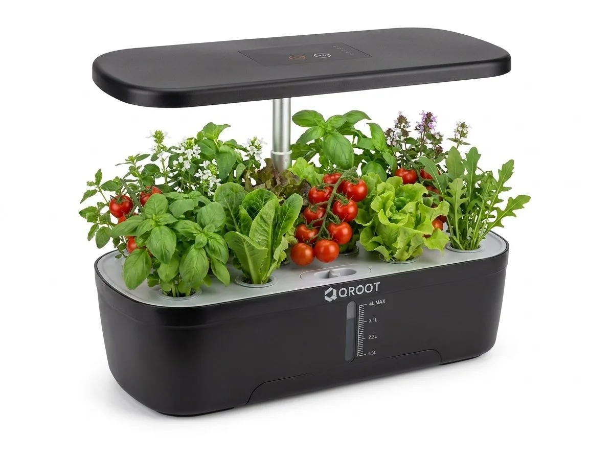 QROOT Plus full of fresh herbs and greens
