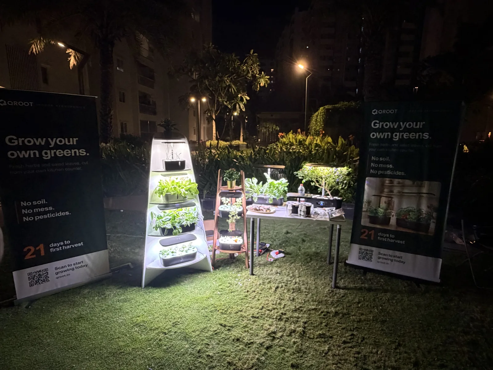 QROOT stall at MyHome Tarakshya at dusk